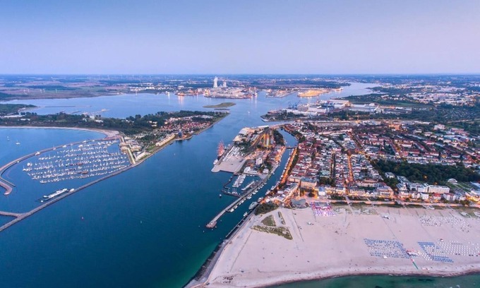 Hohe Dune Apartment | Vacation home at the marina, Strandgut