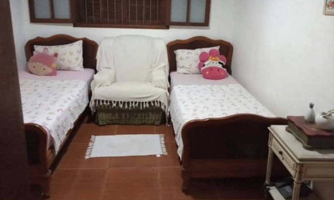 Nova Gameleira House | Vacation home (available on holidays)