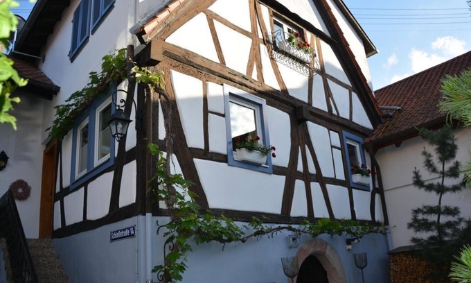 Neustadt-Hambach House | Vacation home 1534 - Holiday home, shower and bath, WC, 2 bedrooms