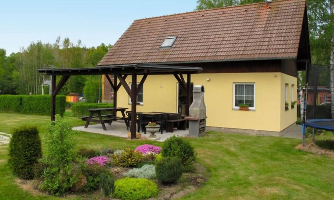 Mnisek House | Vacation home Fojtka by Interhome