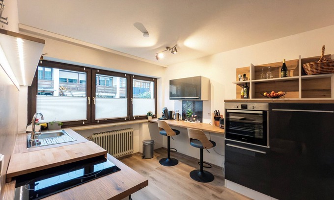 Rosenheim House | Vacation home for 9 people/billiards/fitness/garden