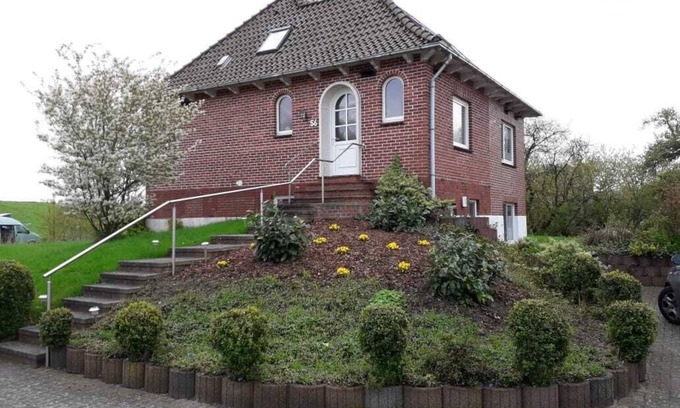 Krautsand Apartment | Vacation home Gerken - Apartment on the first floor