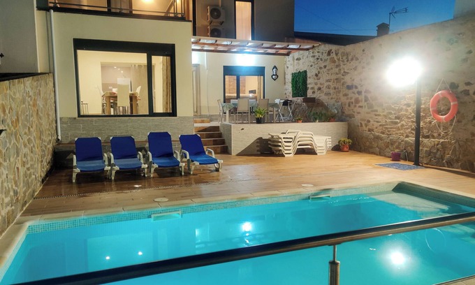 Almodovar House | Vacation home in Baixo Alentejo, with swimming pool and barbecue, half an hour from the Algarve