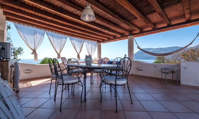 Vulcanello House | Vacation Home "Jerà C18 Bis Vista Mare" with Sea View, Private Terraces & Wi-Fi