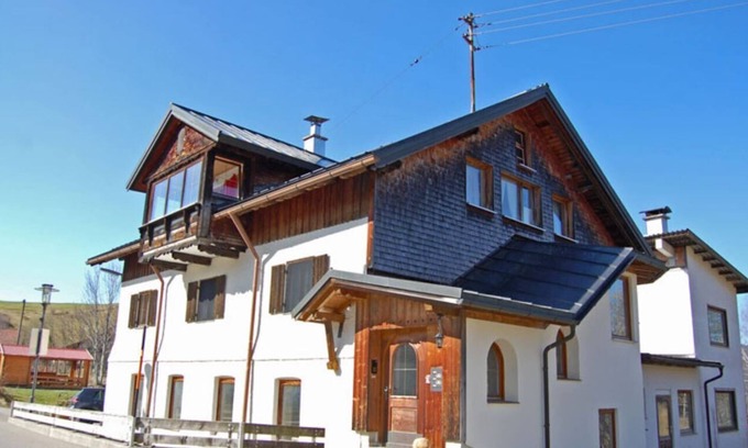 Jungholz Cabin | Vacation home Jungholz: House MESSMER - cozy cottage between Allgäu and Tyrol