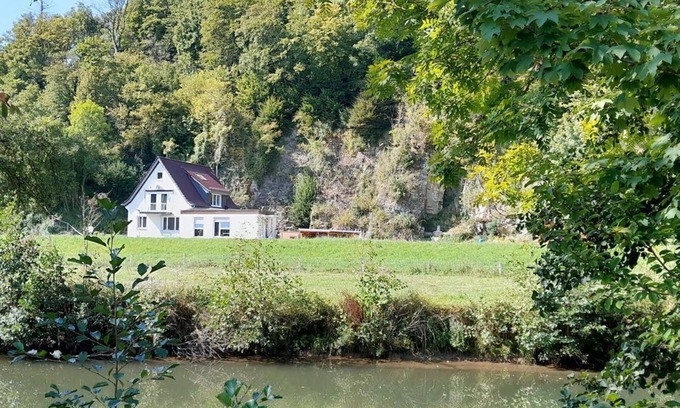 Luegde Apartment | Vacation home Katharina - Vacation under the cliffs - Maisonette apartment