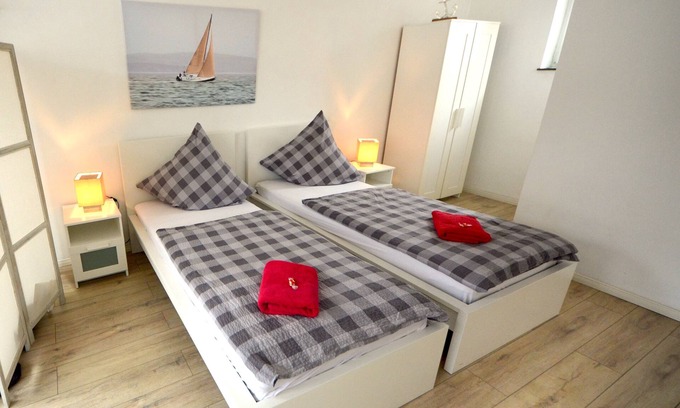 Hamburg-St. Georg Apartment | Vacation home Legienstrasse - W2 - Holiday apartment Legienstrasse - W2