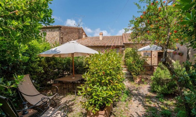 Poggi del Sasso House | Vacation home Olinto by Interhome