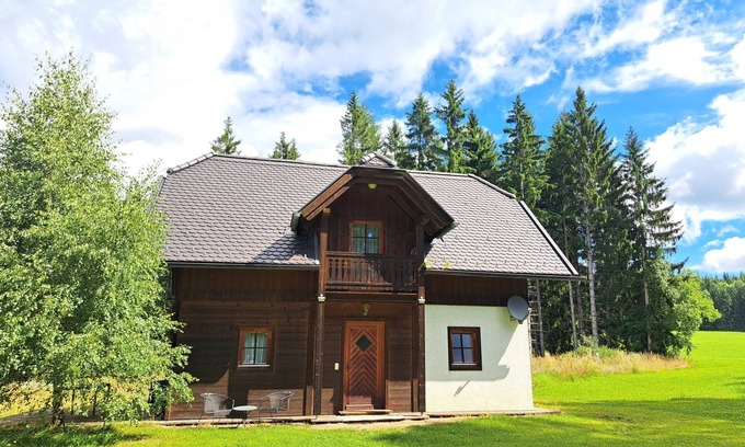 Agsdorf House | Vacation home Simale by Interhome
