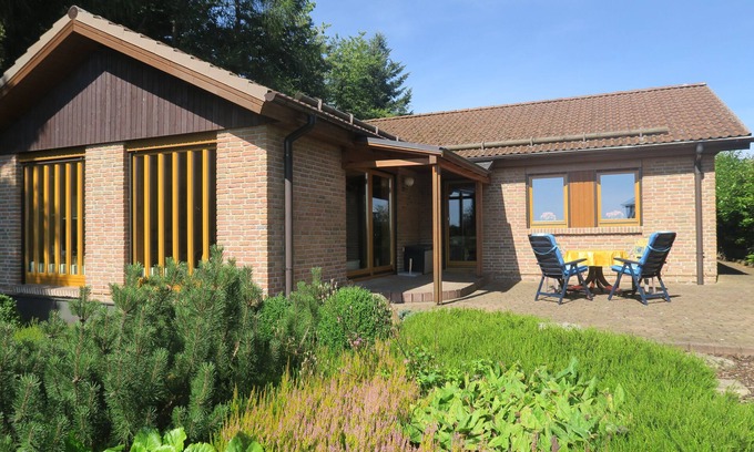 Hohegeiß House | Vacation Home "Sonne Harz Und Sterne" near Slopes with 2 Private Terraces & Wi-Fi