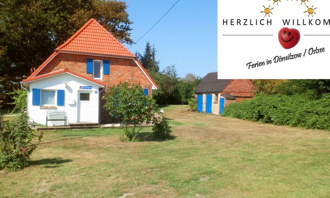 Reinberg Apartment | Vacation home Störtebecker in a cozy semi-detached house on the outskirts of the village