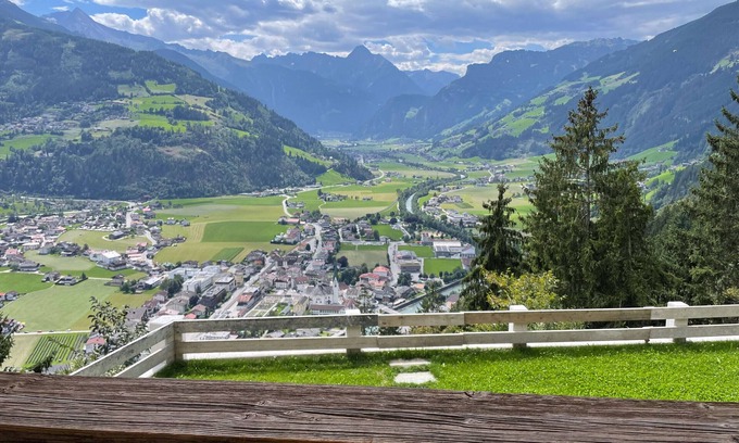Zellberg House | Vacation home "to the most beautiful view"