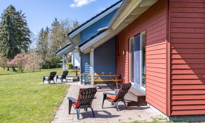 Schmadebeck House | Vacation home Ulrike - Baltic Sea country vacation on the vacation farm OFC 21