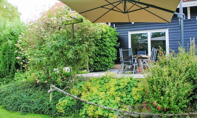 Wissenkerke House | Vacation home Venus by Interhome