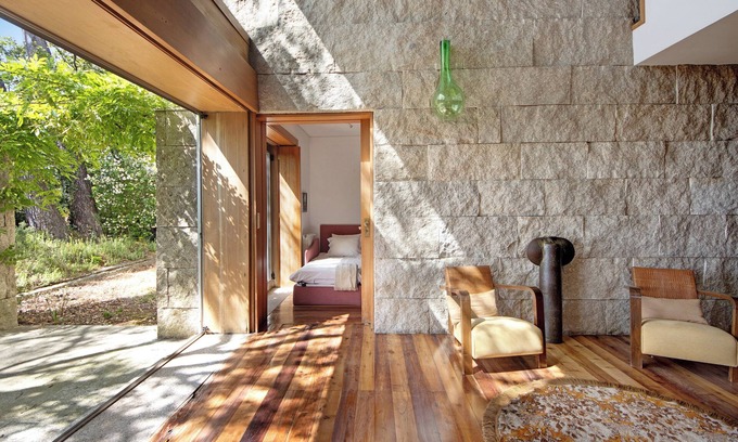 Guilhabreu House | Vacation Home "Villa Do Bosque" with Private Terrace, Private Garden & Wi-Fi