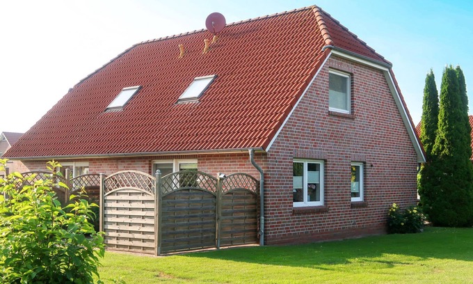 Ditzumerverlaat House | Vacation home Wilken by Interhome