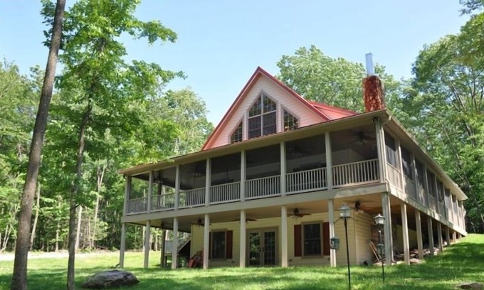 Orrtanna House | Vacation of a Lifetime - Hike - Bike - Ski - Ride and More!
