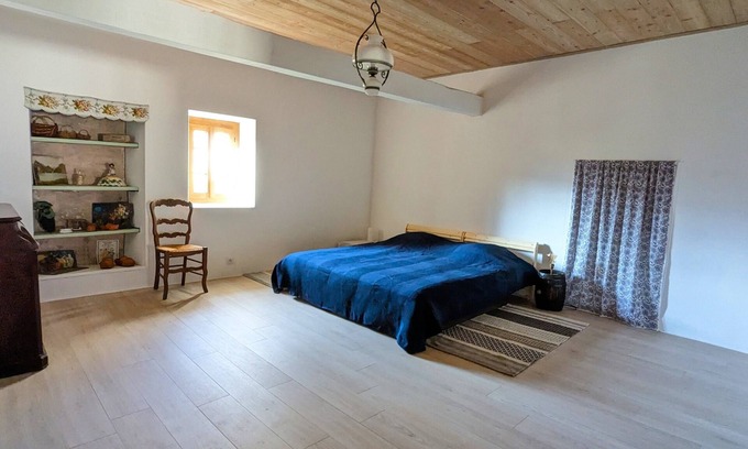 Massignieu-de-Rives House | Vacation rental lakes, vineyards and mountains area