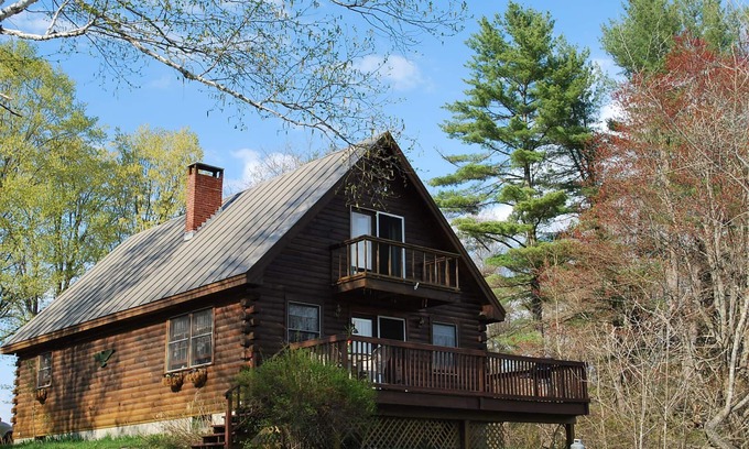 Chester Cabin | Vacation Rental - Choose from 5 nearby mountains or relax in peace & comfort