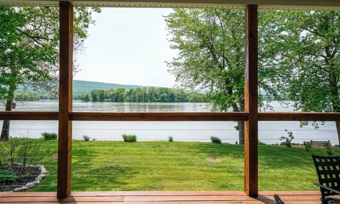 Dauphin House | Vacation rental on the Susquehanna River, check out our fishing specials!
