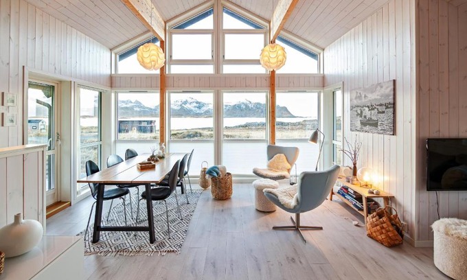 Flakstad House | Vaeranes- Ny hytte med flott utsikt