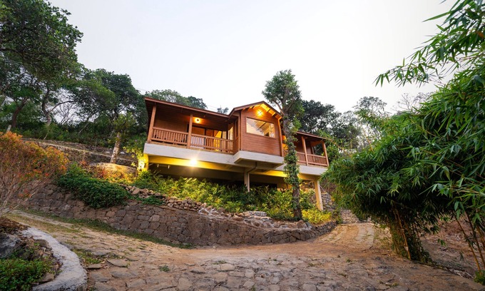 Elappara Cottage | Vaga Rowood by WanderEase