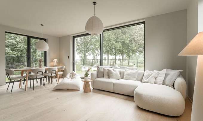 Kessenich House | Vakantie aan de Maas - Vakantiewoning Neerhof