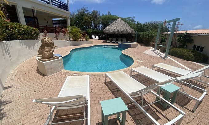 Jan Thiel Apartment | vakantie appartement curacao jan Thiel. zwembad en prachtig uitzicht