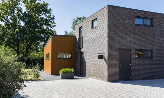 Elsloo House | Vakantiehuis Eikzicht gelegen aan het bos