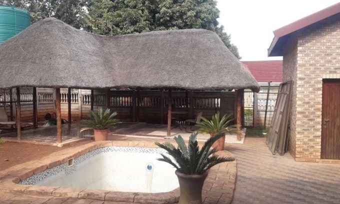 Thulamela Bed & Breakfast | Vakhusi Bed and Breakfast