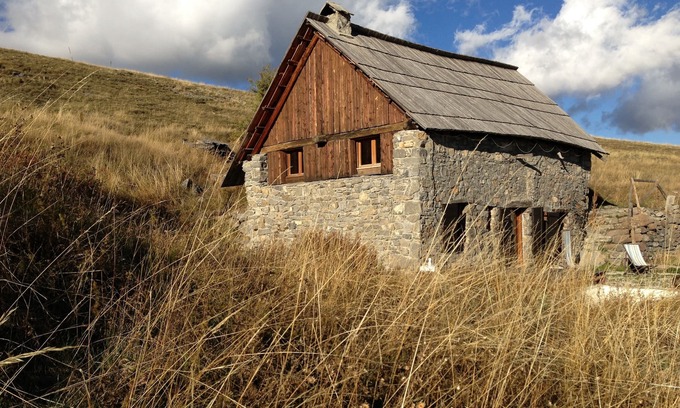 Peone Ski Chalet | VALBERG BERGERIE TRANSFORMED IN CHALET, FOR 8 PEOPLE