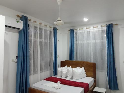Mbezi Bed & Breakfast | Valley Breeze Hotel