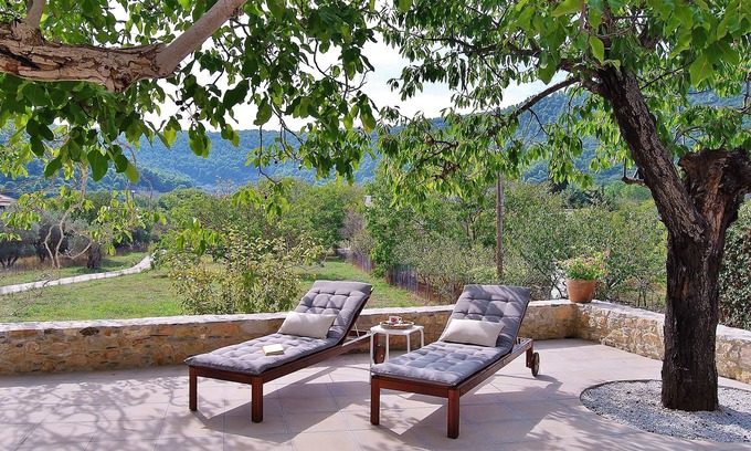 Stafylos House | Valley Grove Country House