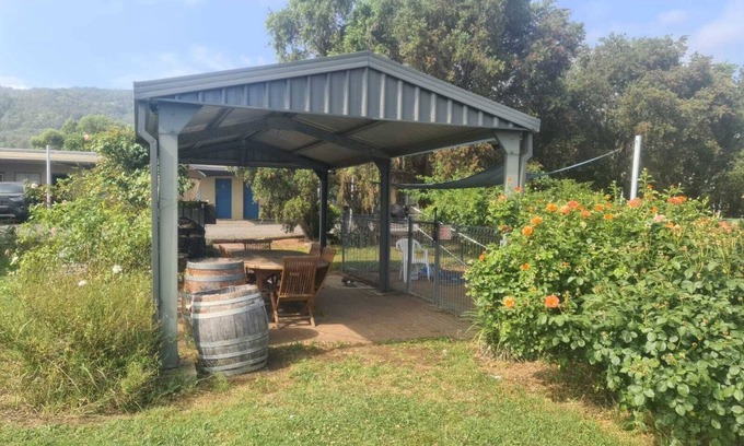 Murrurundi Hotel | Valley View Motel