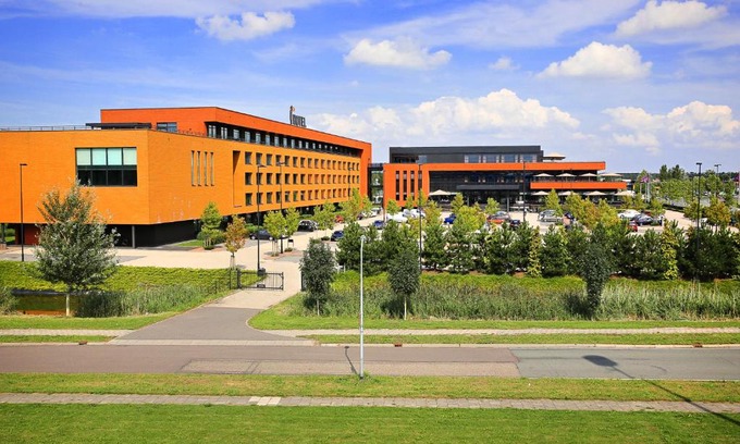 Almere Hotel | Van Der Valk Hotel Almere