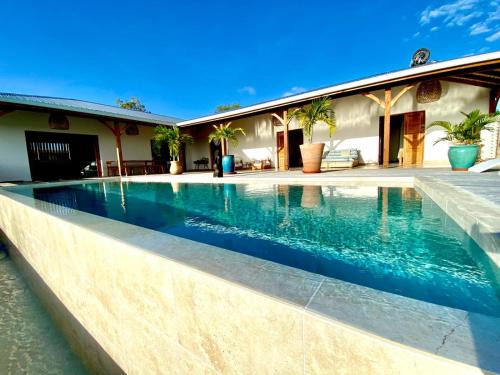 Grand-Bourg House | Vanille et Vahiné FR2PF8AL