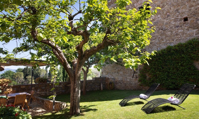 San Gersole-Torre Rosse Apartment | Vasari Apartment with garden
