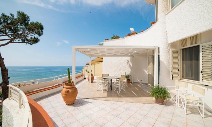 Sperlonga Apartment | Vento Verde Apartments