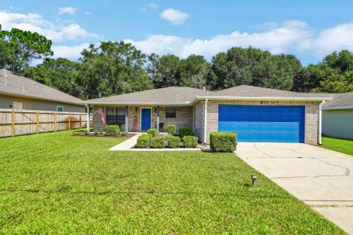 Wright House | Verb - Arcades, Grill, Gym, Piano, Pong, & Beach!