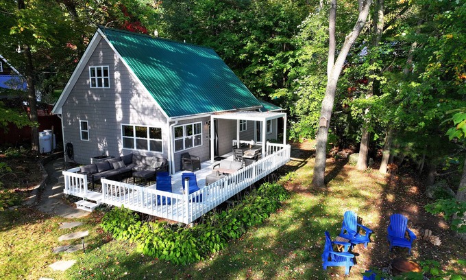 Hinesburg House | Vermont Lakehouse Retreat