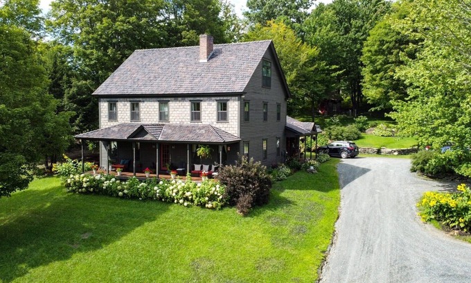 Hartland House | Vermont life at Hill Top Gardens
