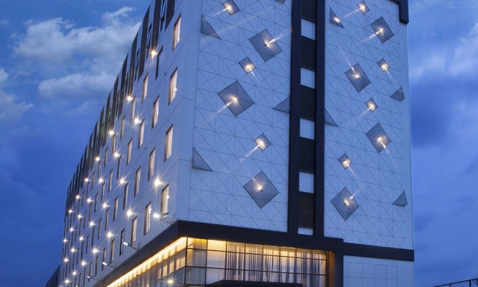 West Cirebon Hotel | Verse Hotel Cirebon