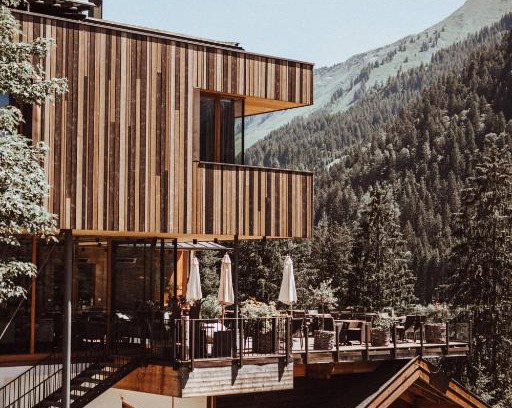 Hirschegg Hotel | Verwöhn-Wellnesshotel Walserhof