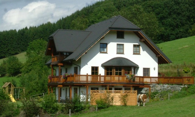 Fleckenberg Apartment | very beautiful 4-star-non-smoking vacation apartment, stylishly furnished
