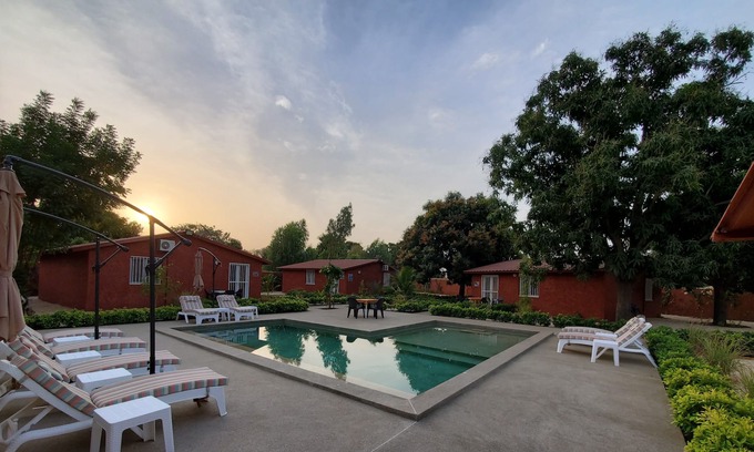 Yayem Villa | Very beautiful Villa Colibri, 70m2, located at the edge of a swimming pool with paddling pool.