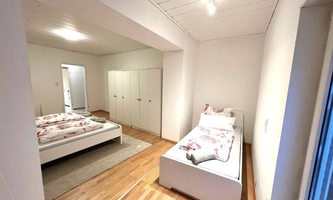 Kaiserslautern Apartment | Very large holiday apartment, apartment in Kaiserslautern WeHome comfort