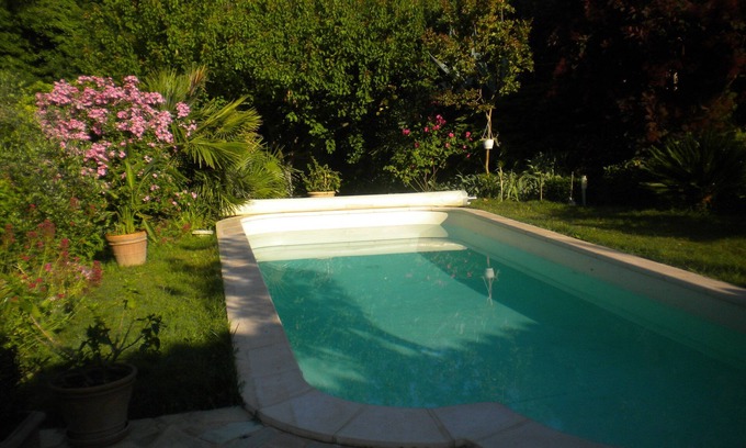 Saint-Gilles Villa | Very pleasant and relaxing P2 between Nîmes and Arles at the gates of the Camargues