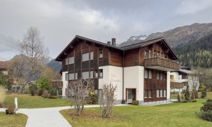 Klosters-Serneus Apartment | Very quiet roof holiday apartment, vast ski resort very close