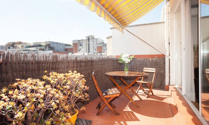 El Camp de l'Arpa del Clot Apartment | Very Sunny. 2 BR Apartment with Terrace