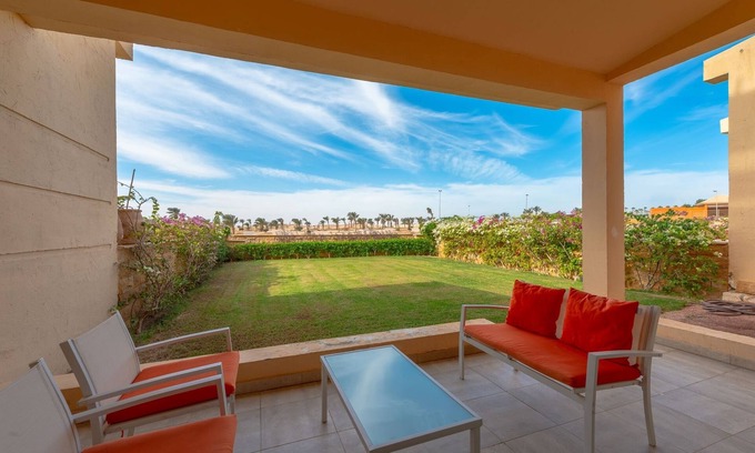 Soma Bay Apartment | VESTA - Luxury APT - 2BR - Golf (I)